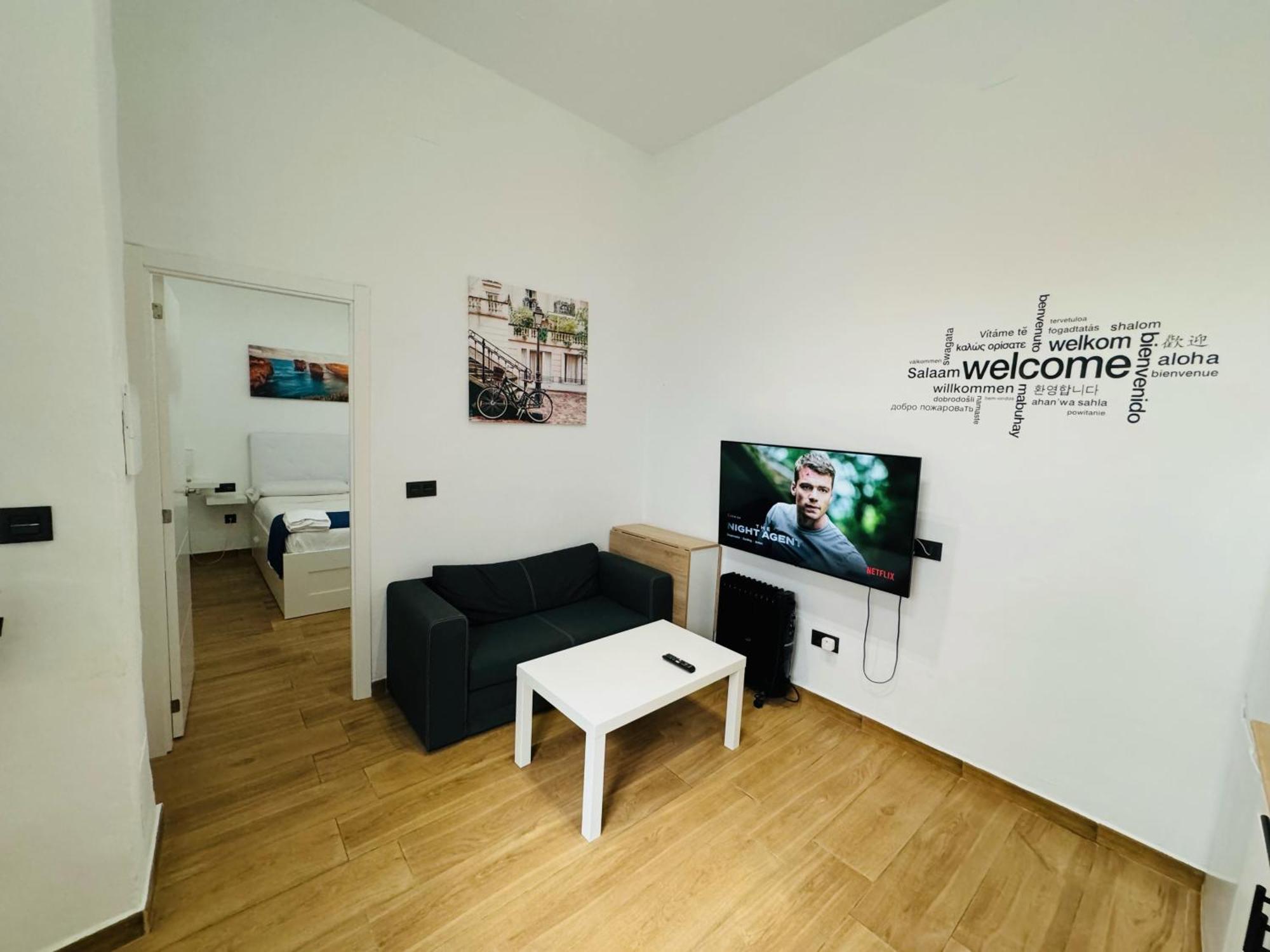 Sunlight Malaga Centro Aparthotel ภายนอก รูปภาพ